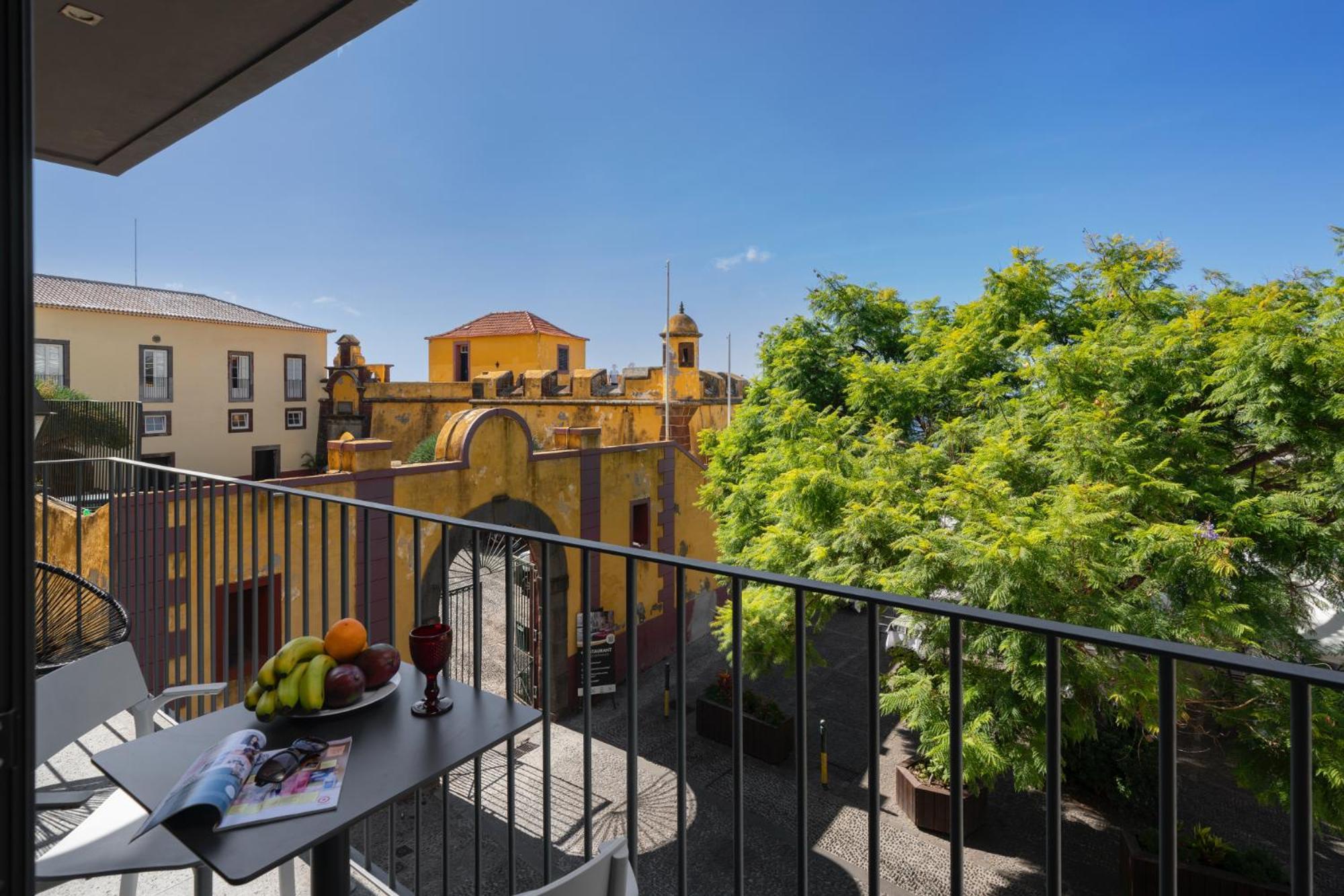 Fort Of Old Town Apartments By Ourmadeira Funchal  Luaran gambar