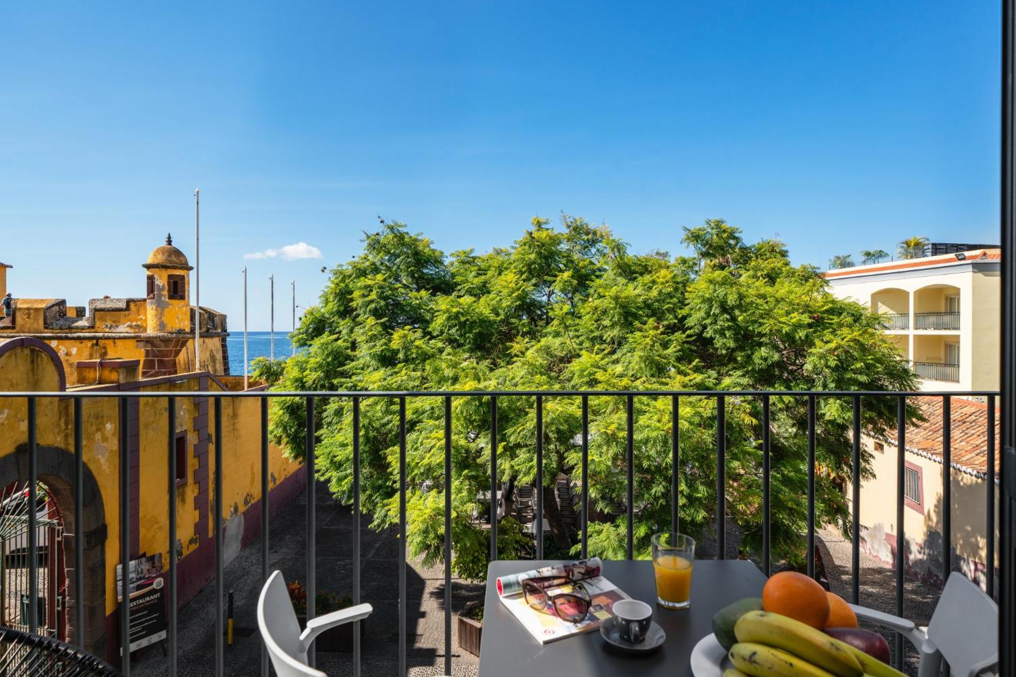 Fort Of Old Town Apartments By Ourmadeira Funchal  Luaran gambar